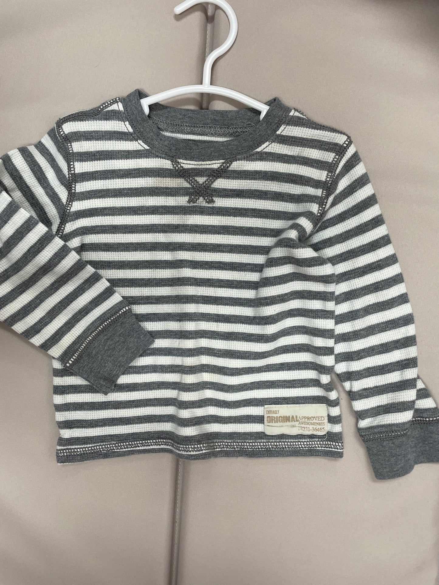 Winter Top 2t grey stripe