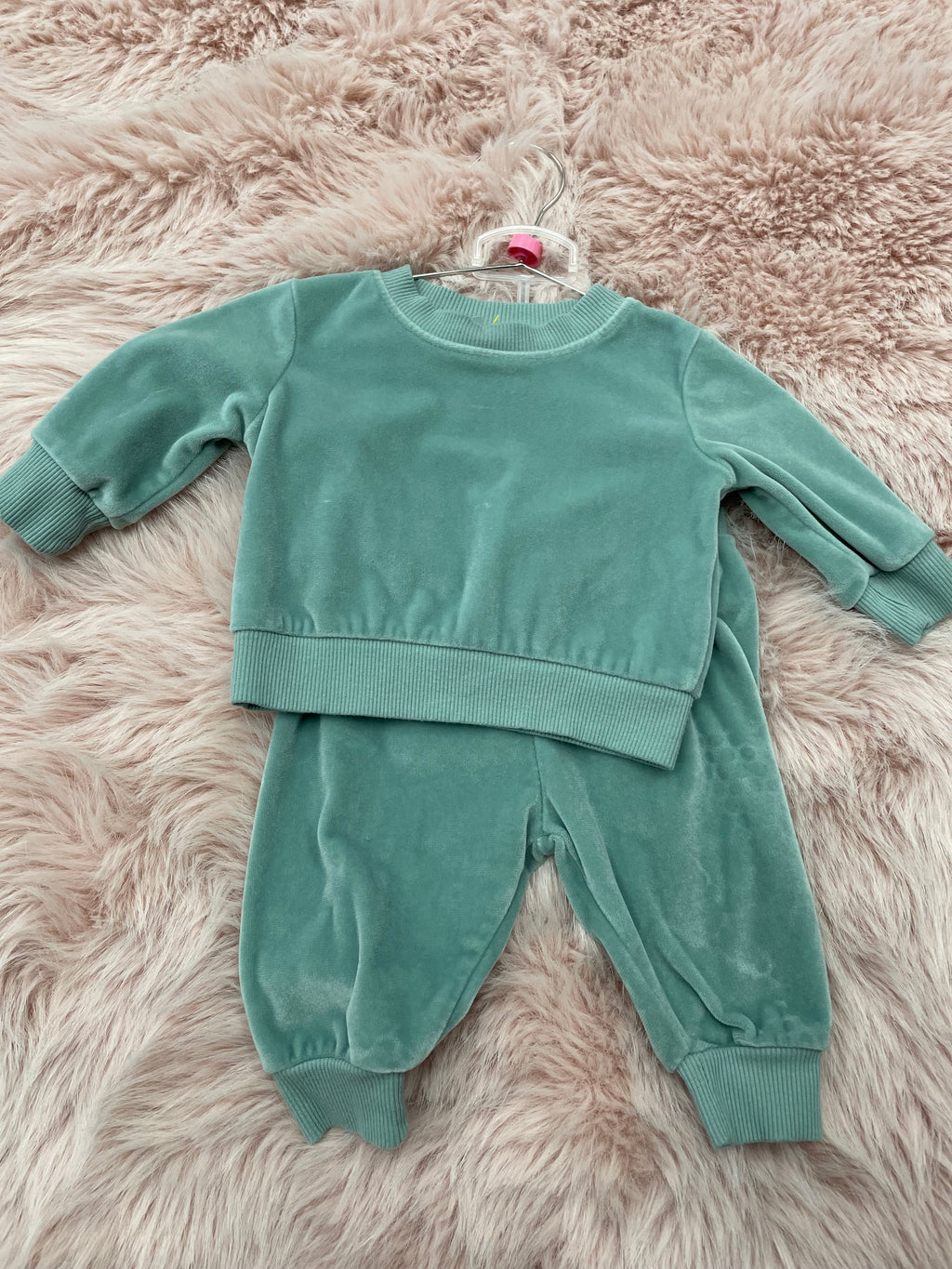 Boutique Brands 0-3m green