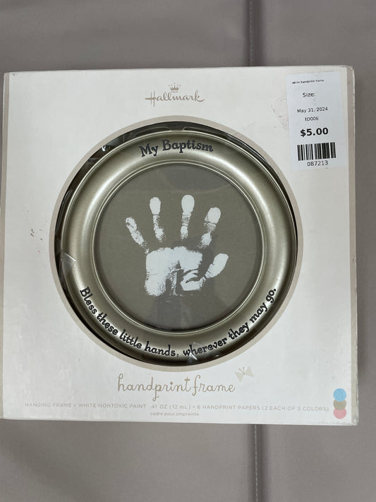 handprint frame