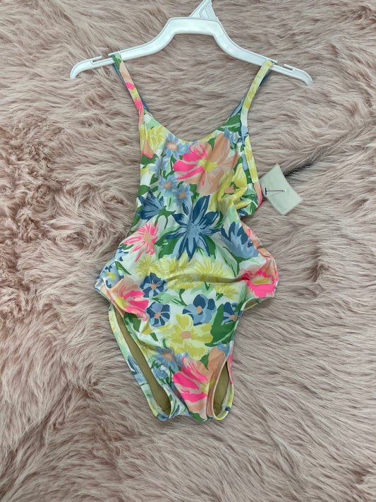 swimsuit (size: 5t)