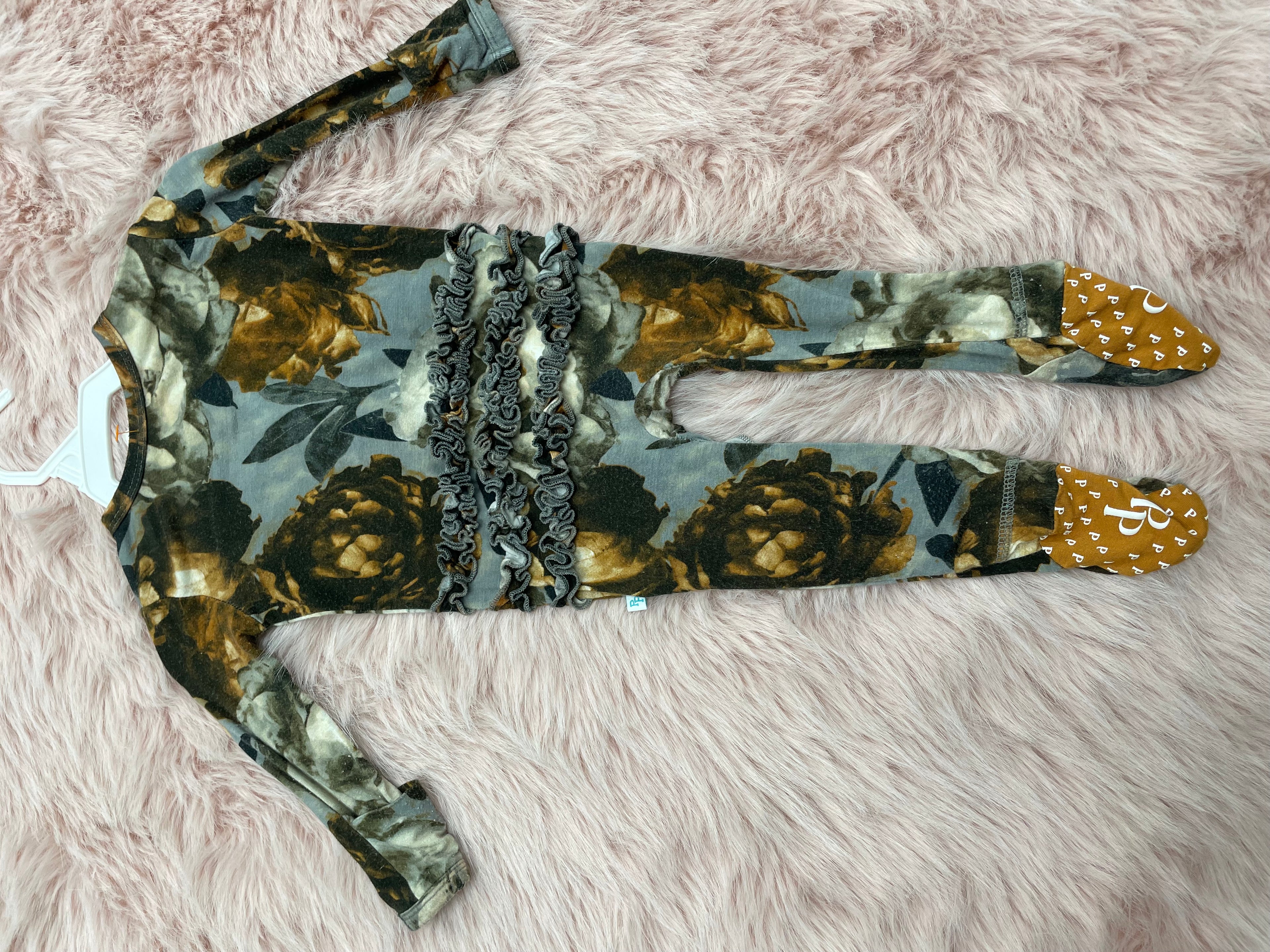 posh peanut Boutique Brands 0-3m black