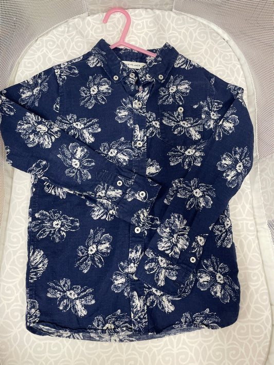button up (size: m(7-8))