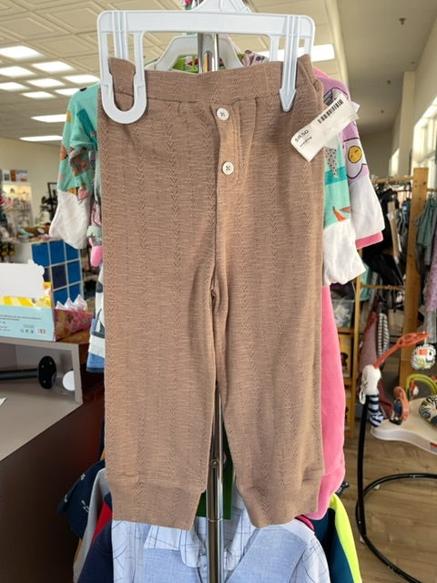 Jogger (size: 2t, consigner id: 00L)