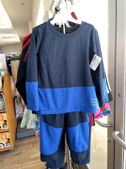 athletic set (size: 3t)