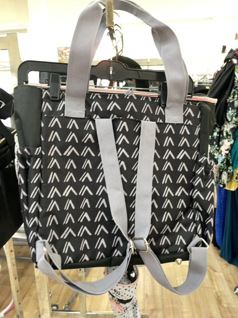 diaper bag (consigner id: 00E)