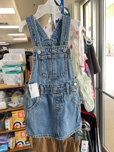 old navy overall dress (size: 2t)